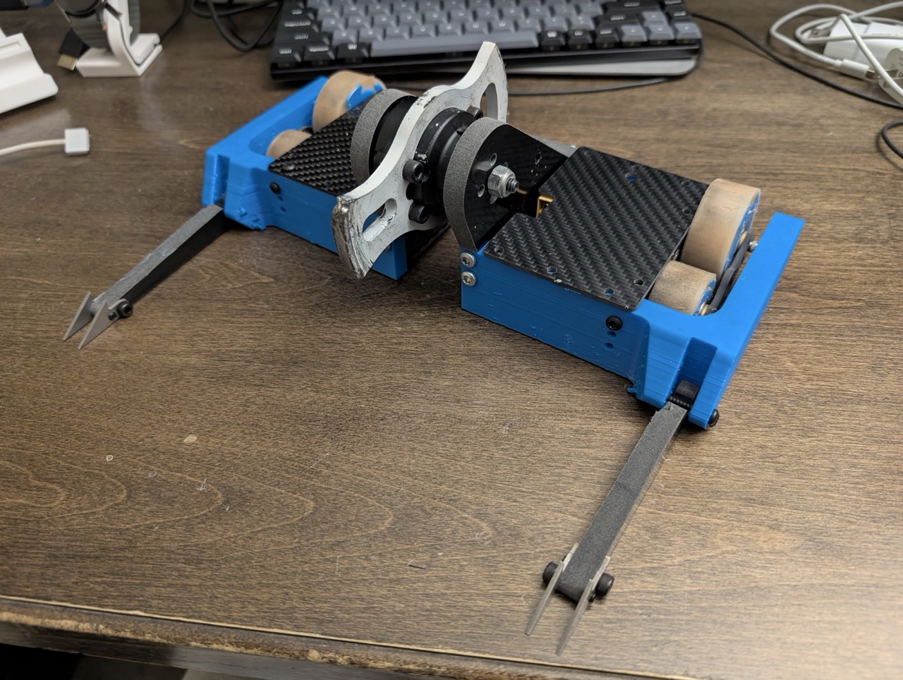 Pxl 20251122 033712383 large